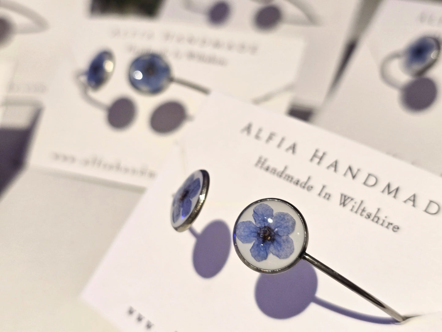 Handmade Forget-Me-Not Bracelet | Real Flower Resin Botanical Keepsake Jewellery - Alfia