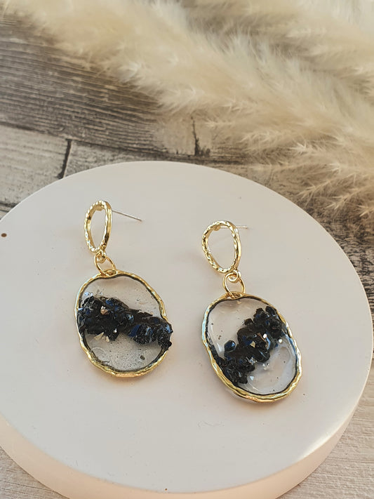 Black Sand Oval Resin Earrings - Alfia