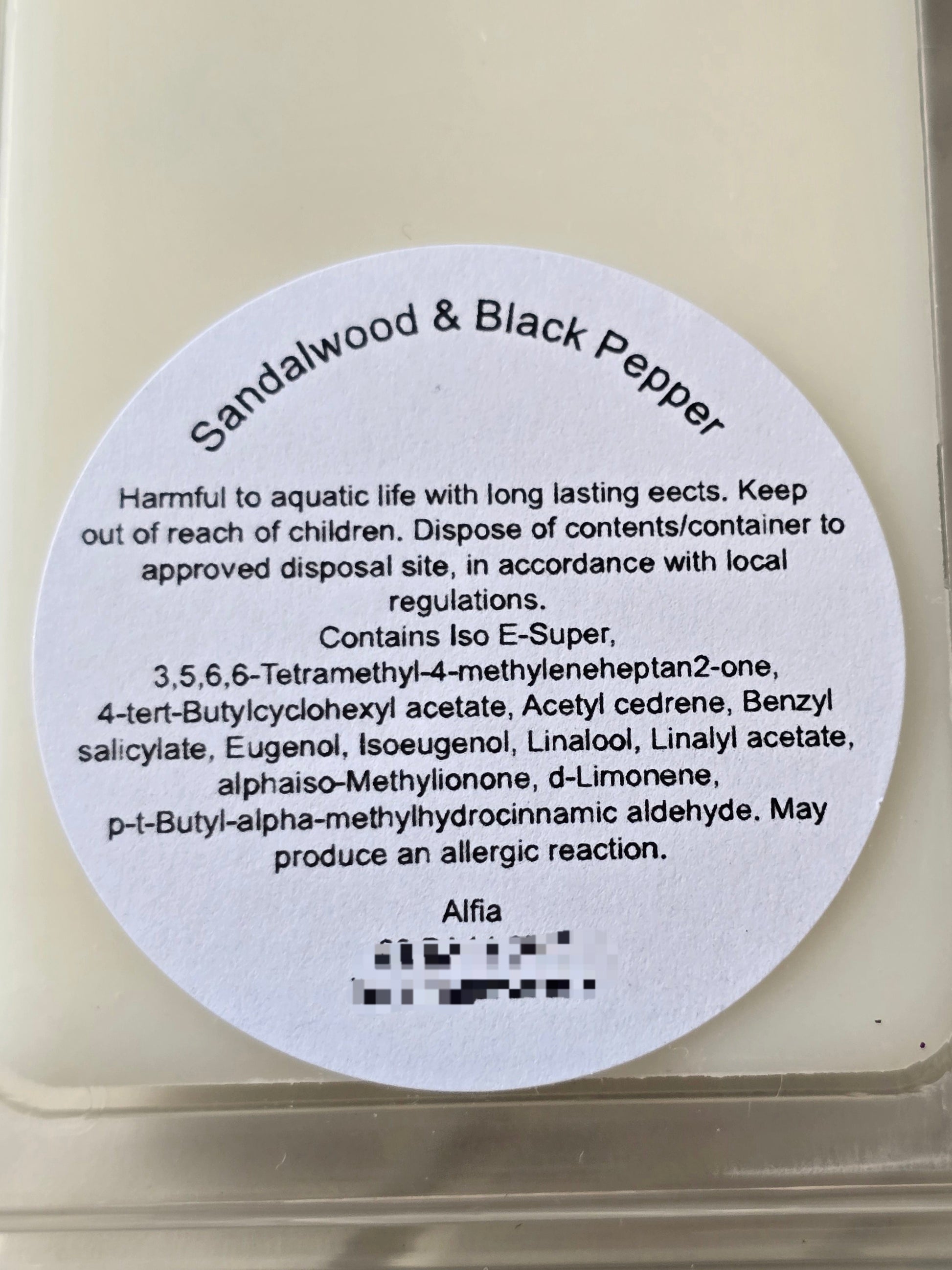 Sandalwood & Black Pepper Soy Wax Snap Bar - Alfia